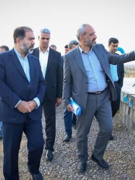 بازدید-استاندار-اصفهان-1000x1125-1-990x556